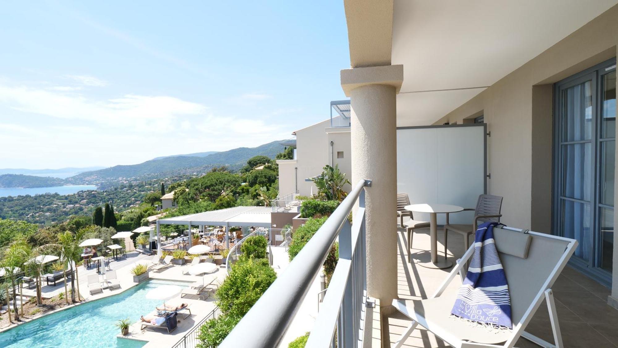 Hotel La Villa Douce Le Le Rayol-Canadel-sur-Mer Exteriör bild